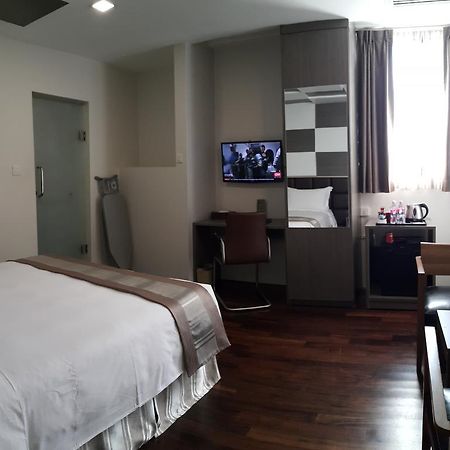Hotel Parami Yangon Dış mekan fotoğraf