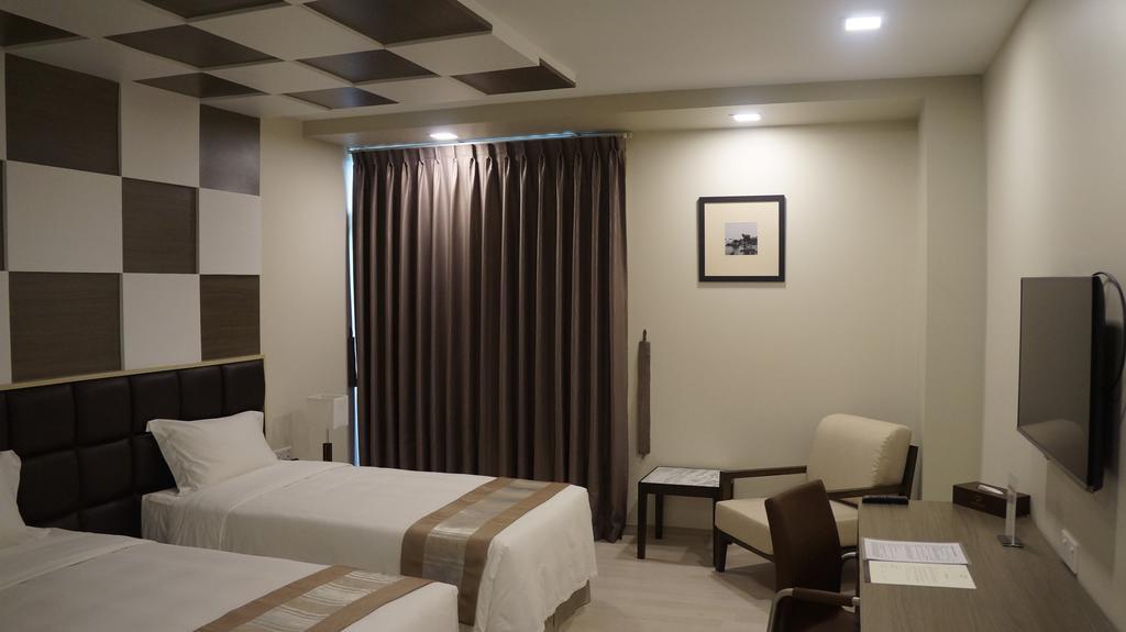 Hotel Parami Yangon Dış mekan fotoğraf