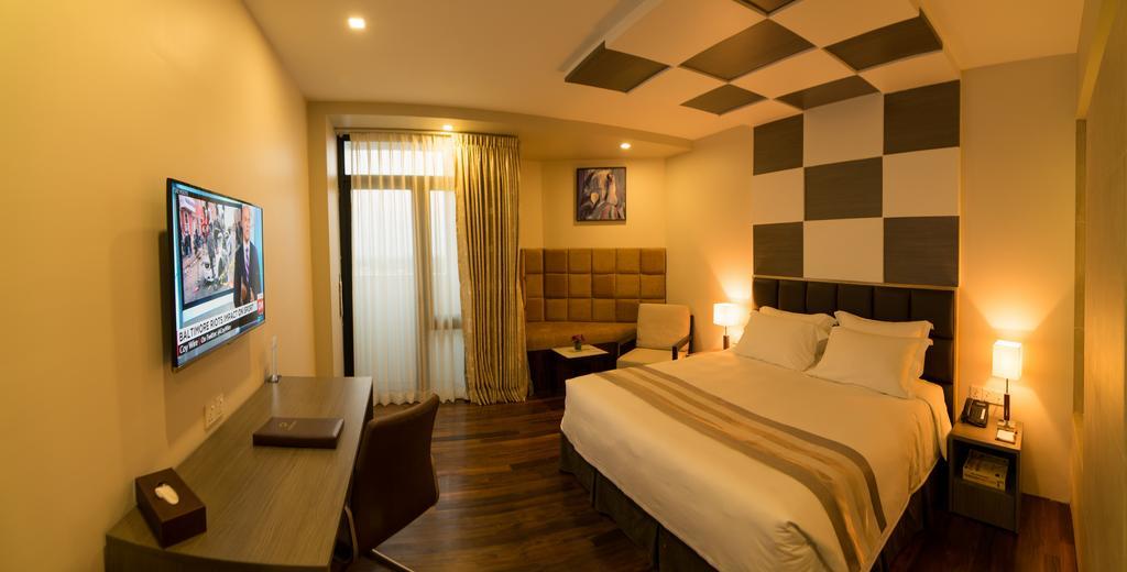 Hotel Parami Yangon Dış mekan fotoğraf