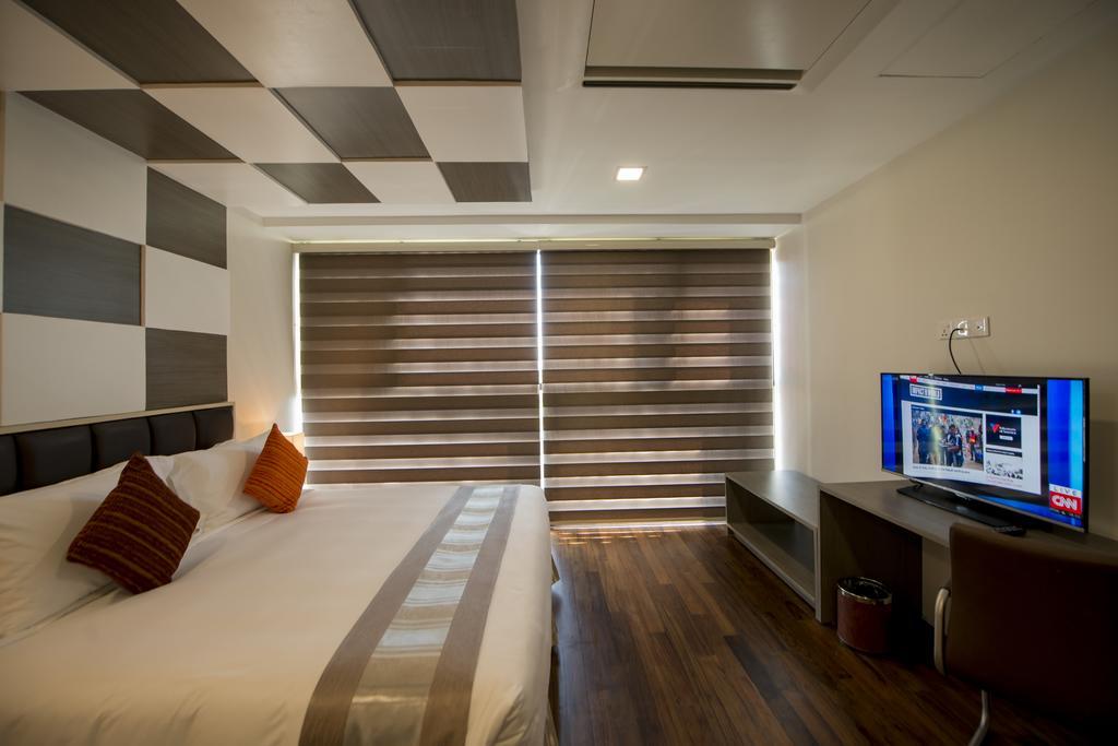 Hotel Parami Yangon Dış mekan fotoğraf