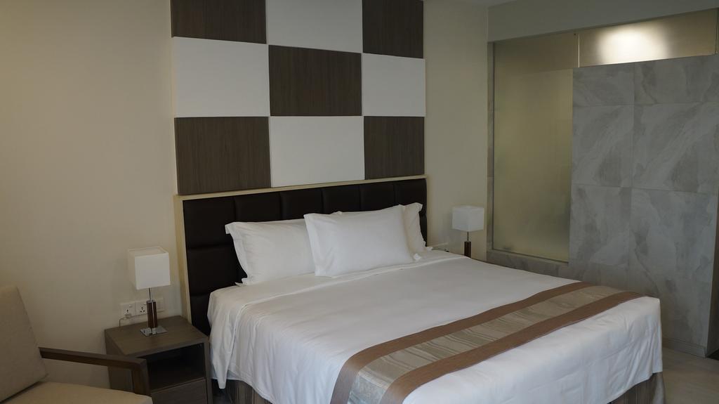 Hotel Parami Yangon Dış mekan fotoğraf