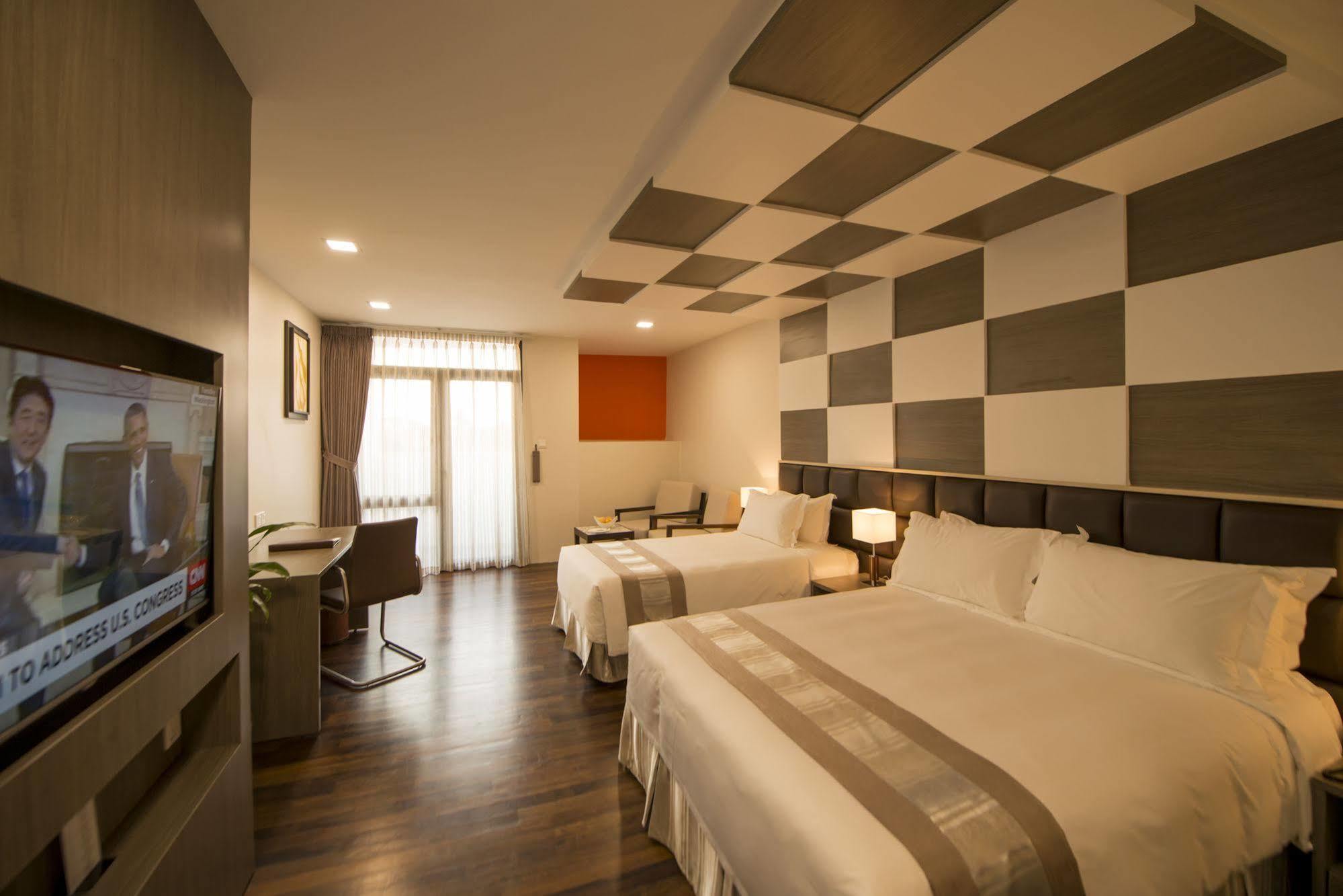 Hotel Parami Yangon Dış mekan fotoğraf