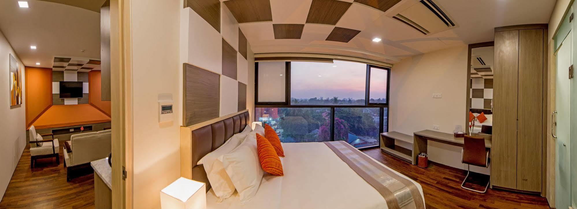 Hotel Parami Yangon Dış mekan fotoğraf
